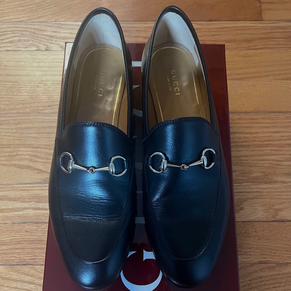 Gucci - Jordaan Loafers in Black/Light Gold